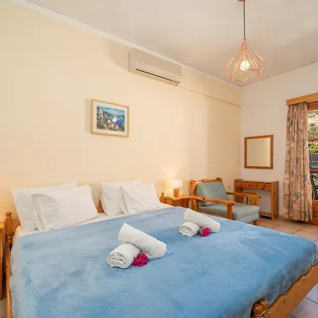 Alexatos & 4* Agia Efimia