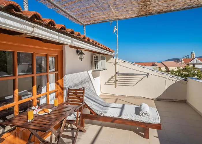 阿莱克萨图斯公寓酒店 Agia Efimia