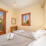 Apartmanhotel Alexatos &