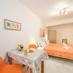 Alexatos & Apartmanhotel 4*