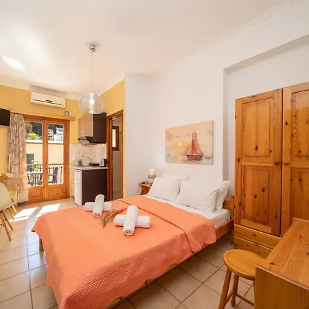 Alexatos & 4* Agia Efimia